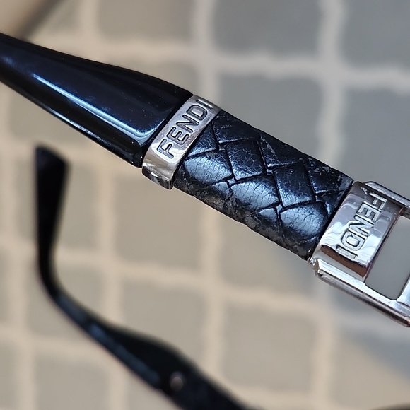 Fendi Black Glasses with Sleek Design and Protective Case - Picture 15 of 16